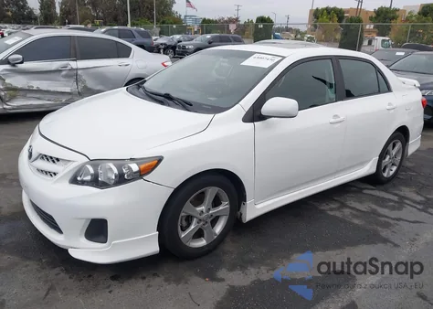 2011 Toyota Corolla S z USA, uszkodzony, nr VIN 2T1BU4EE7BC695661